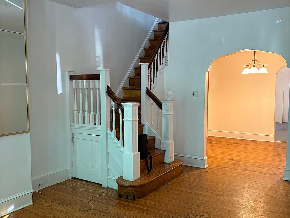 1st image of 2617 N 23rd St