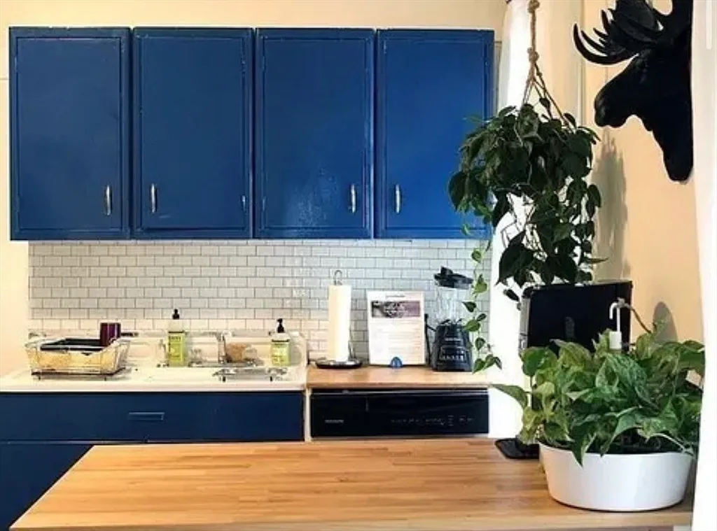2 bed, 1300 sqft, $3,250 — Photo 3