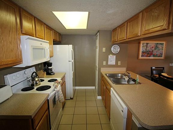5th image of 2749 N Poinciana Blvd APT 25