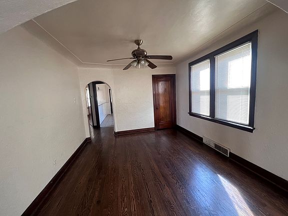 4th image of 7030 Corbitt Ave