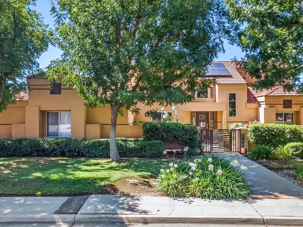 2062 Richert Ave, Clovis, CA 93611