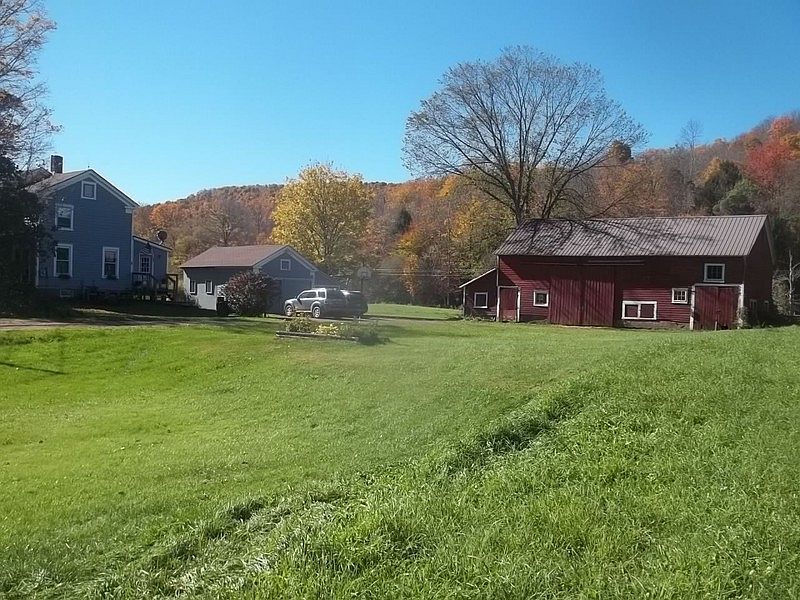 1st image of 989 County Highway 6