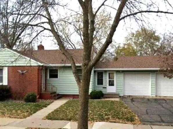 27 22nd Ave S, Saint Cloud, MN 56301