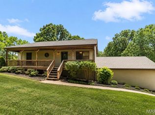 402 Borror St, Gerald, MO 63037