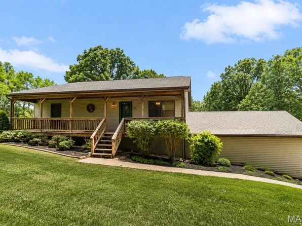 402 Borror St, Gerald, MO 63037