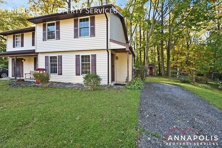 1303 old pine court — Photo 1