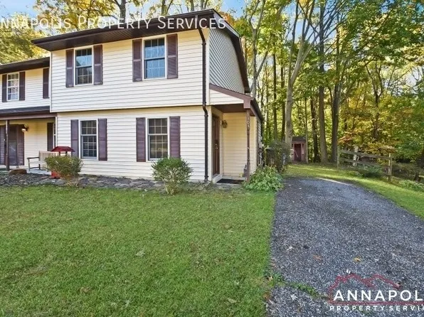 1303 Old Pine Ct, Annapolis, MD 21409