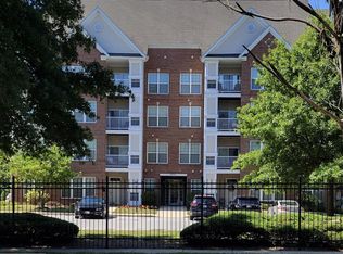 2801 Forest Run Dr #1-305, District Heights, MD 20747
