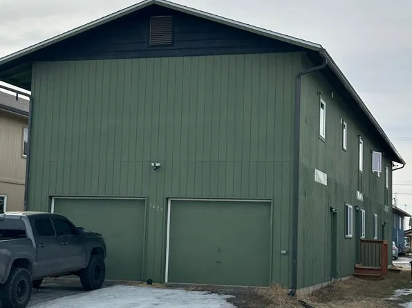 27th Ave 1025, 1025 27th Ave #1, Fairbanks, AK 99701