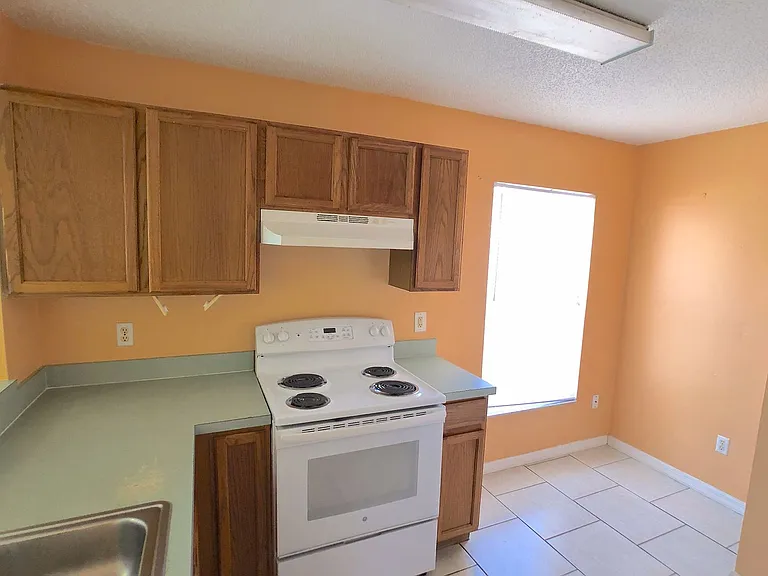 2298 Santa Lucia St — Photo 16