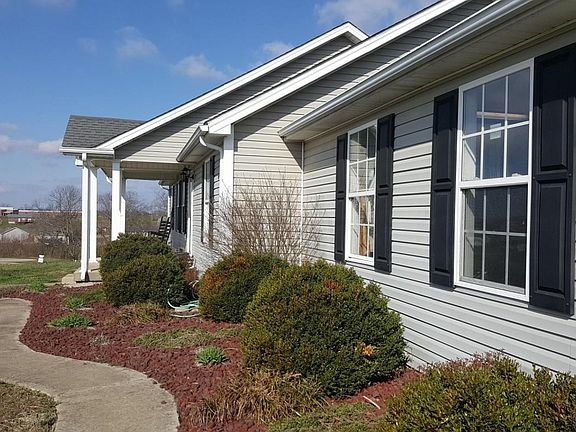 117 Entrance to Front Door