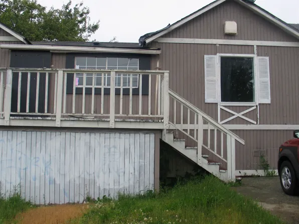 1016 SW 102nd St, Seattle, WA 98146