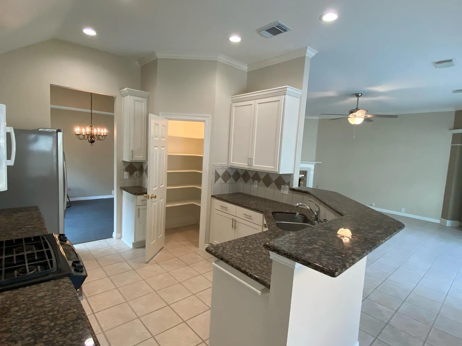 19314 Colony Trail Ln — Photo 3