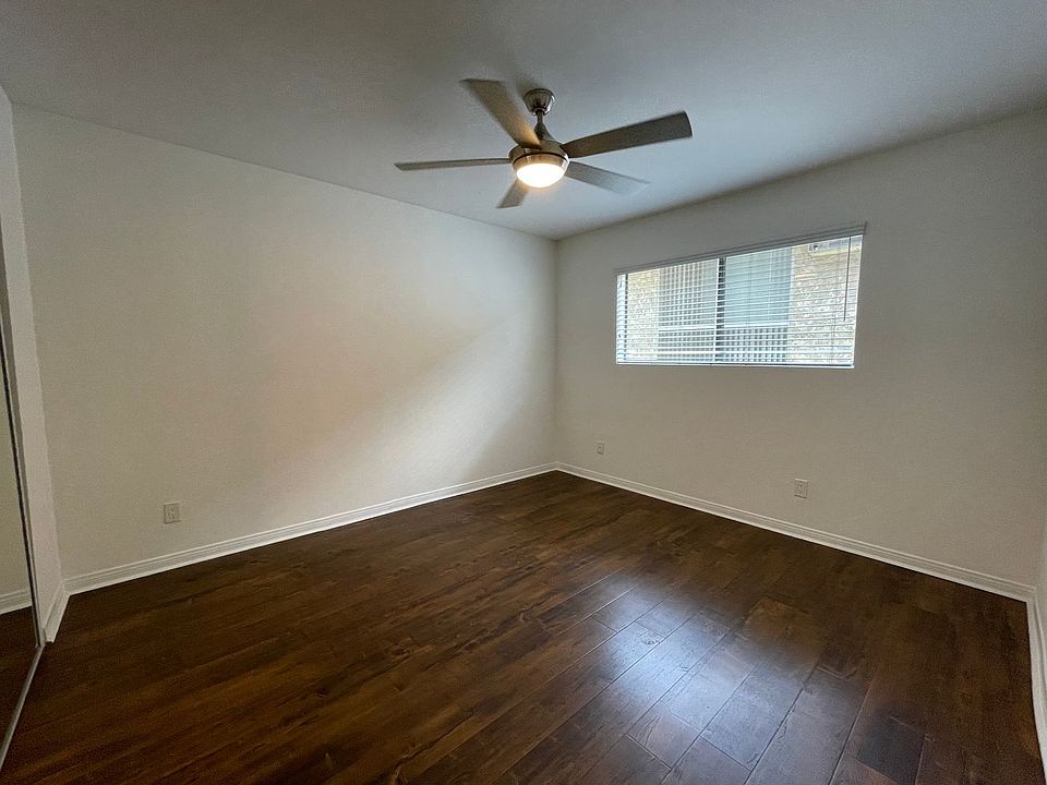 1st image of 3344 S Canfield Ave APT 207