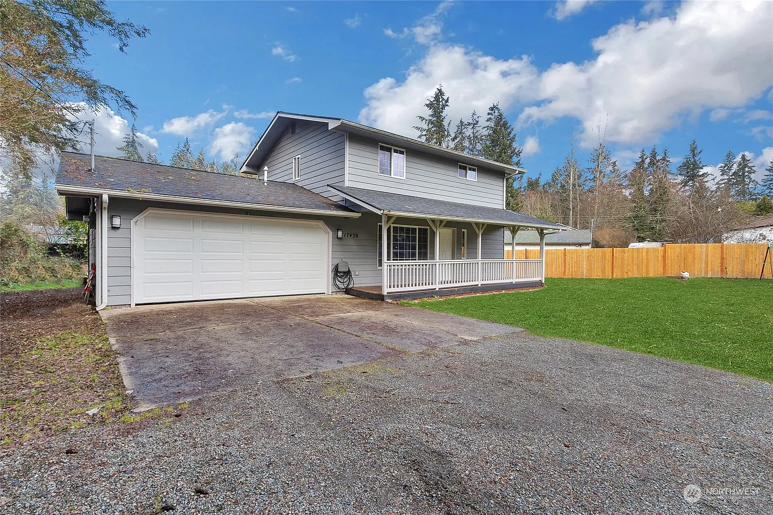 17430 Heather Lane SE photo 1