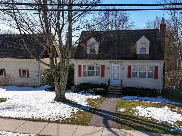 46 Glenwood Avenue, Dover, NH 03820