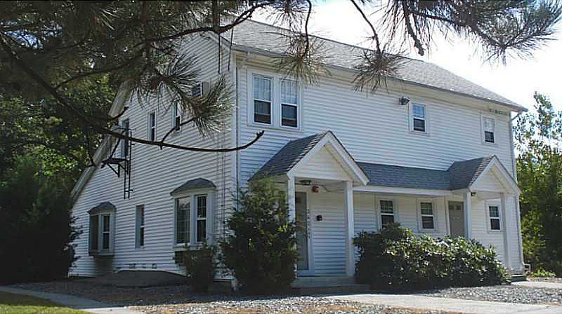 1st image of 112 Wilbur Ave