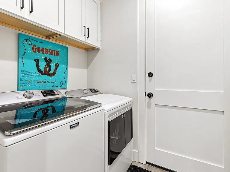 77 W Lamb Dr — Photo 16