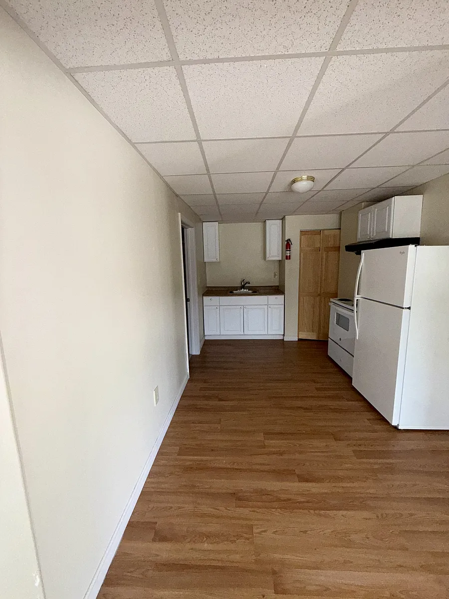Building Photo - 22 Gerrish St #1R