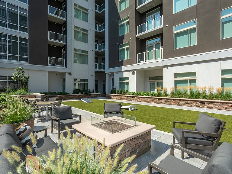 Overture 9th + CO 55+ Active Adult Apartment Homes — Photo 57