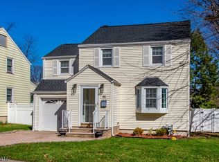 93 High St, Bloomfield, NJ 07003