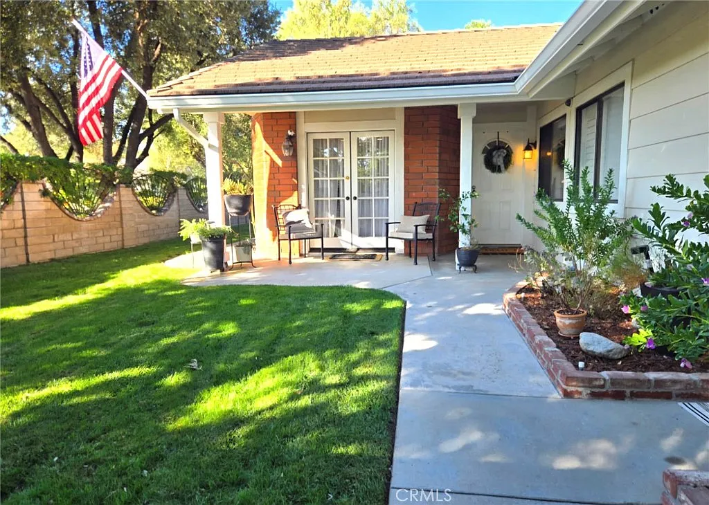 3 bed, 1336 sqft, $4,500 — Photo 1