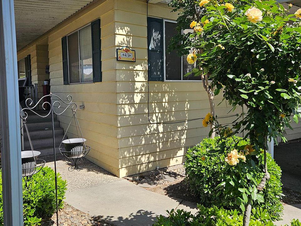1st image of 43 Clipper Ln