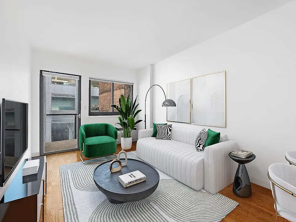 107 E 31st St #6B