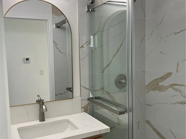 396 W Dryden St #201 — Photo 16