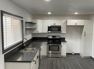 43540 6th St E, Lancaster, CA 93535