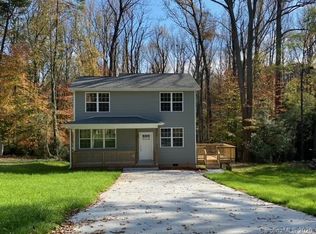 2127 Pinebrook Cres, Charlotte, NC 28208