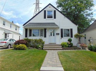 74 Westcott St, Inwood, NY