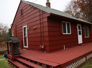 118 Carpenter Rd, Foster, RI 02825