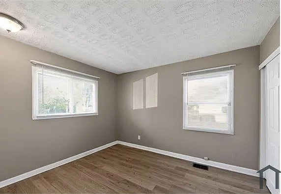 4695 Curundu Ave — Photo 15