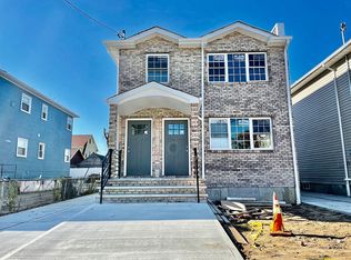 11940 165th St, Jamaica, NY 11434