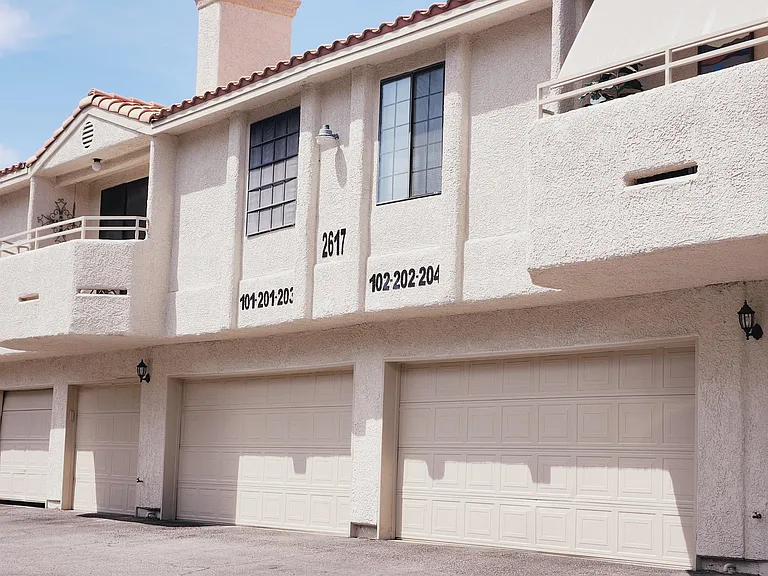 2617 S Durango Dr #1 — Photo 15