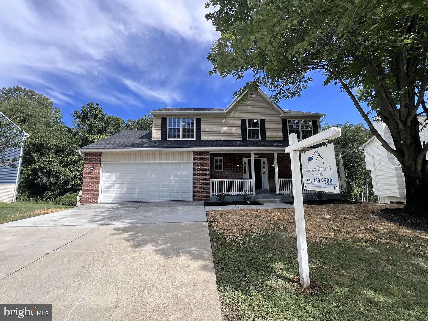 5 bed, 3.5 bath, 2032 sqft, $3,900 — Photo 2