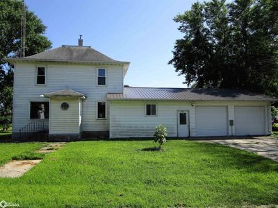 307 2nd St, Bradford, IA, 50041