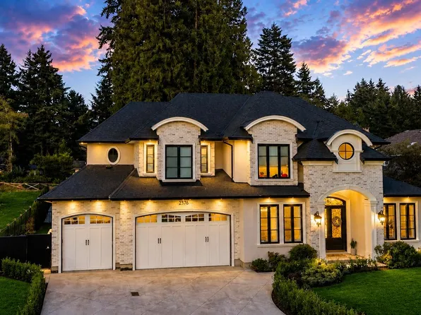 2376 129a St, Surrey, BC V4A 9H1