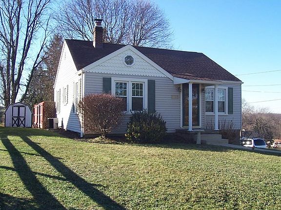 2nd image of 2533 Richardson Ave