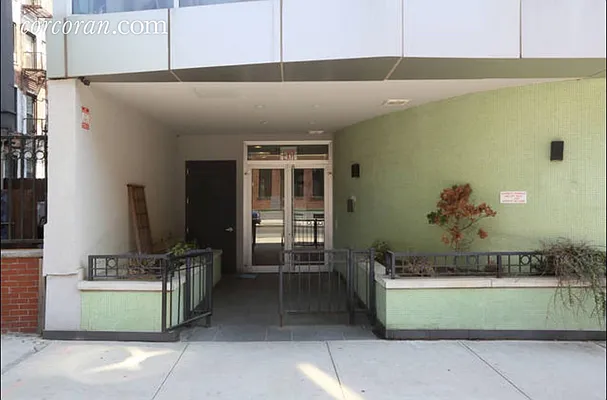 Rented by Corcoran | media 68