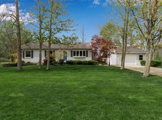 7020 Potter Rd, Derby, NY 14047