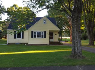132 Caroline Rd, Gowanda, NY 14070
