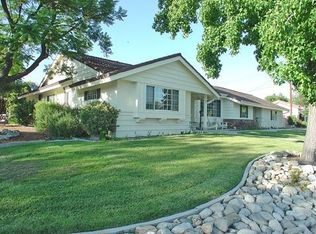 695 Delaware Dr, Claremont, CA 91711