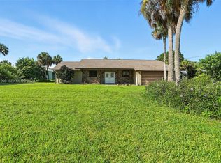 5006 Pike Ln, Labelle, FL 33935