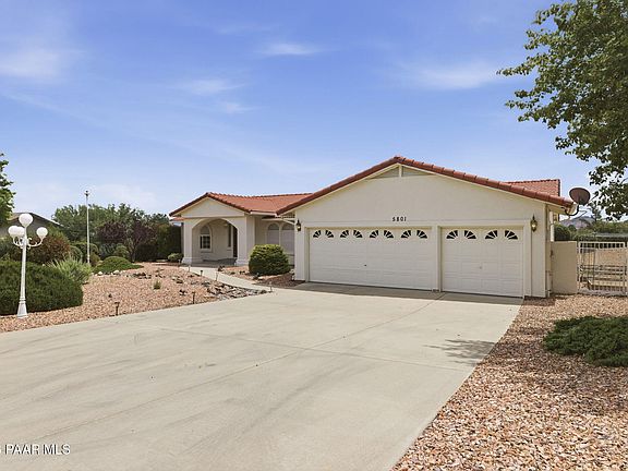 5th image of 5801 N Honeysuckle Rd