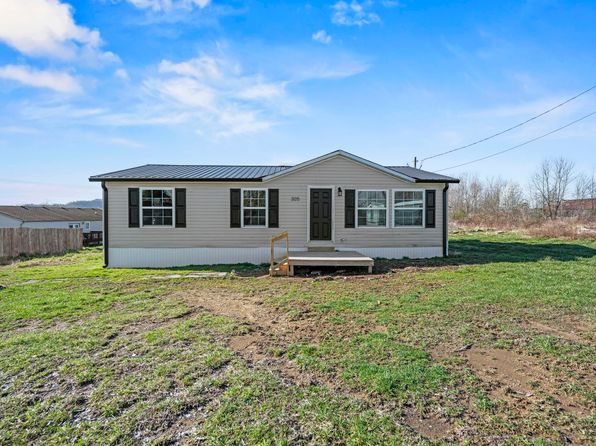 305 Wade Ln, Jeffersonville, KY 40337