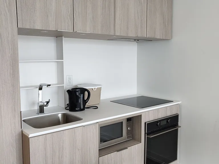 77 Shuter St #2203 — Photo 3