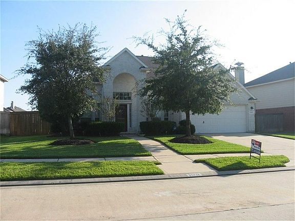 5th image of 15711 Sandisfield Ln