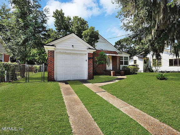4th image of 550 CHESTNUT Drive